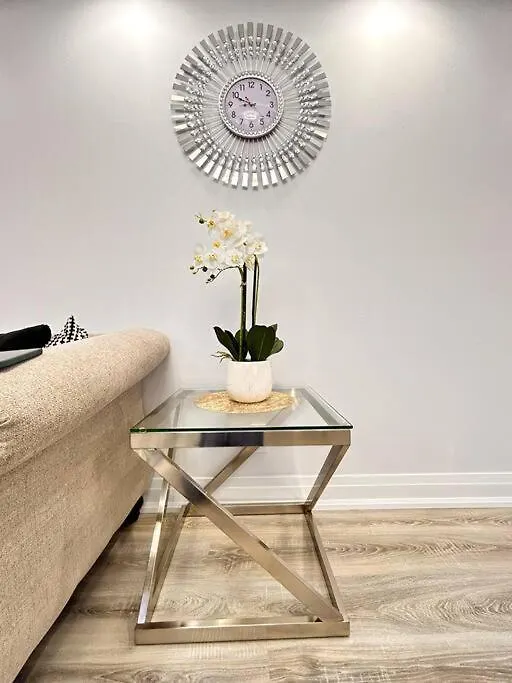 Super Luxury Family Home - 3 Bedrooms, 1 Full Bathroom And 1 Half Washroom With Free Parking, Wifi, Netflix Toronto 0*,